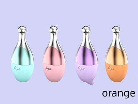 Silica gel spray ice cube